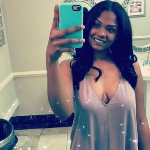 Meet your Posher, Nari